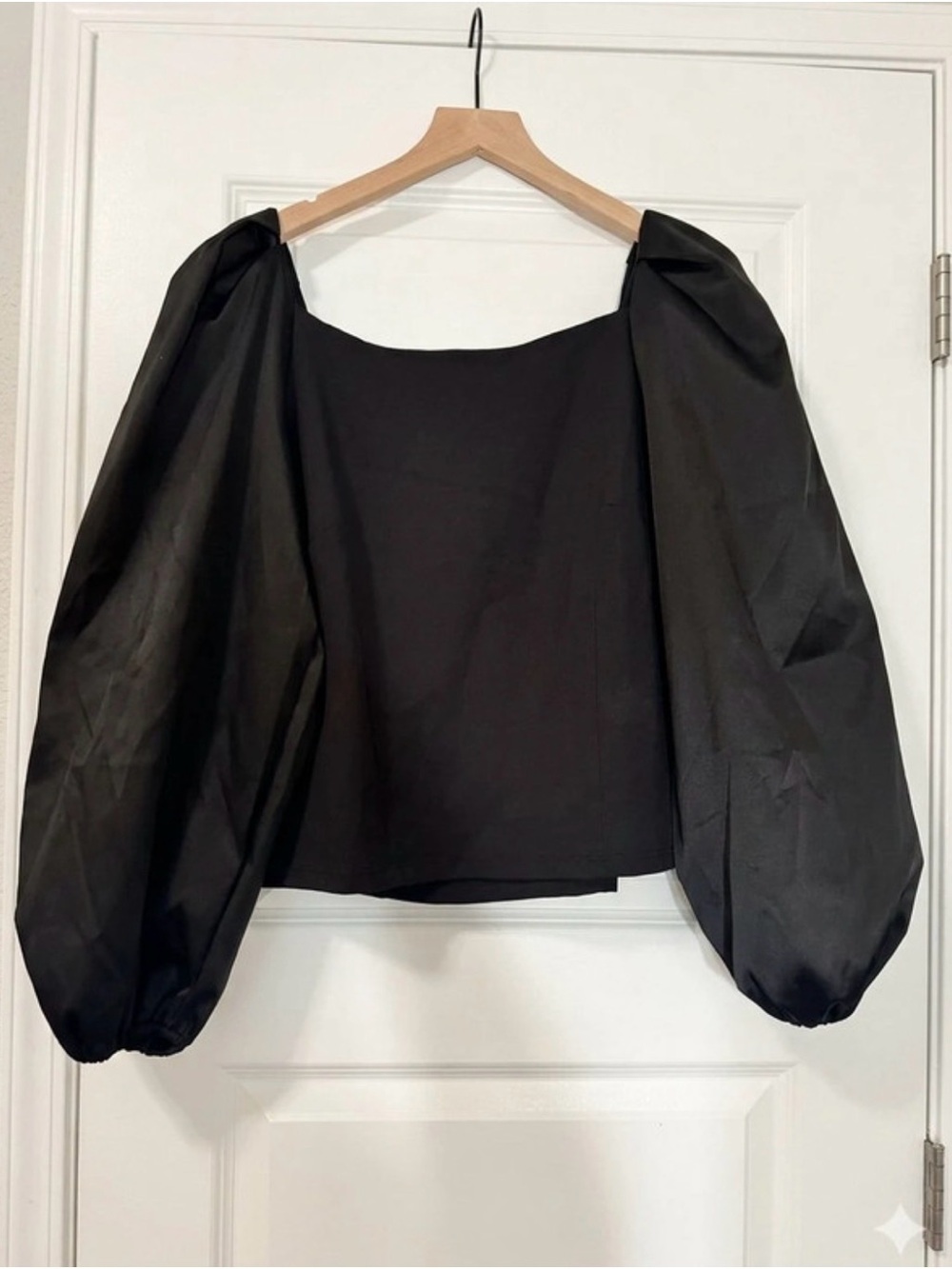 LOFT Black Square-Neck Puff Sleeve Blouse